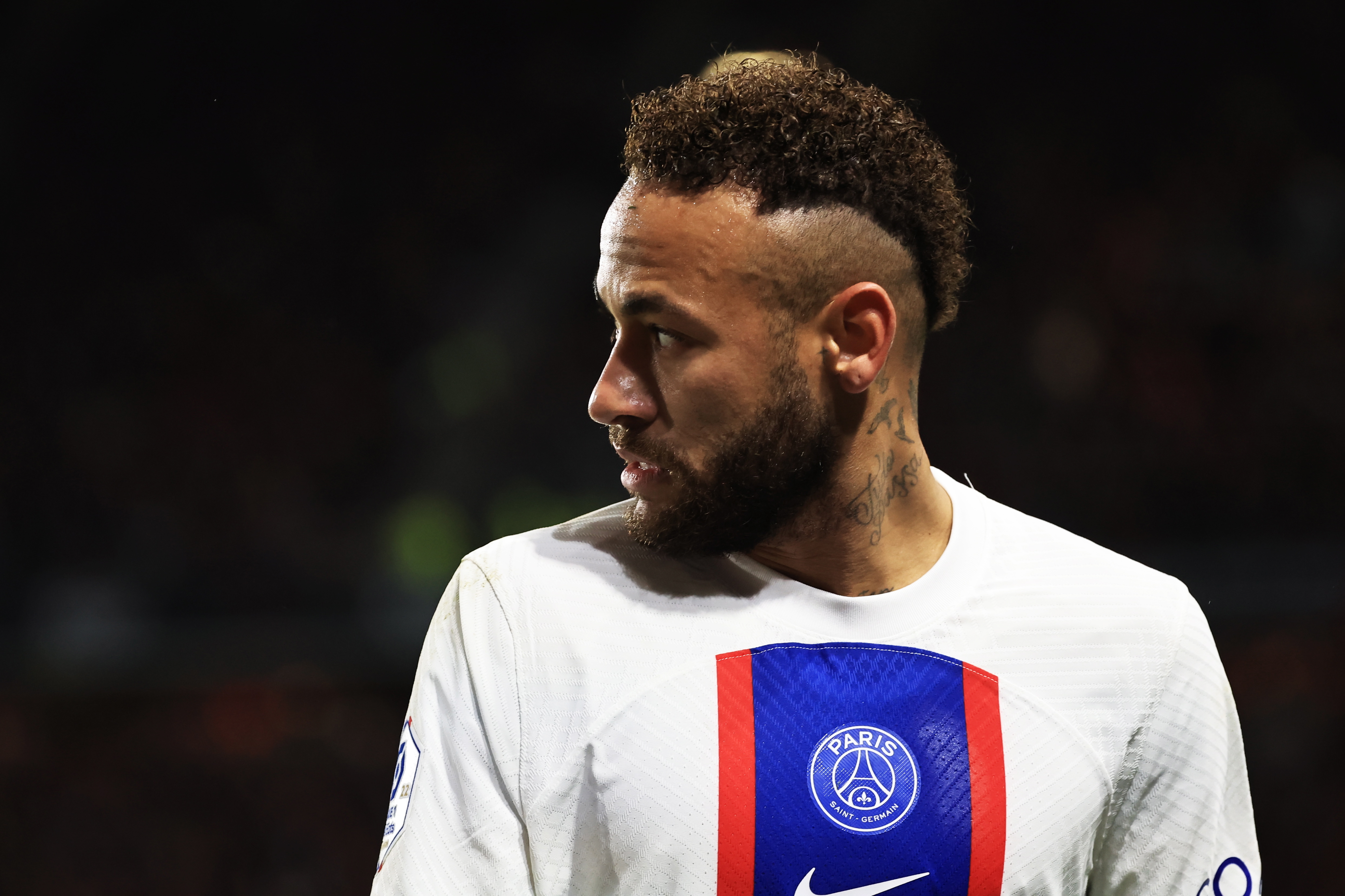 Em meio a críticas a Neymar, PSG balança e já vê temporada em risco