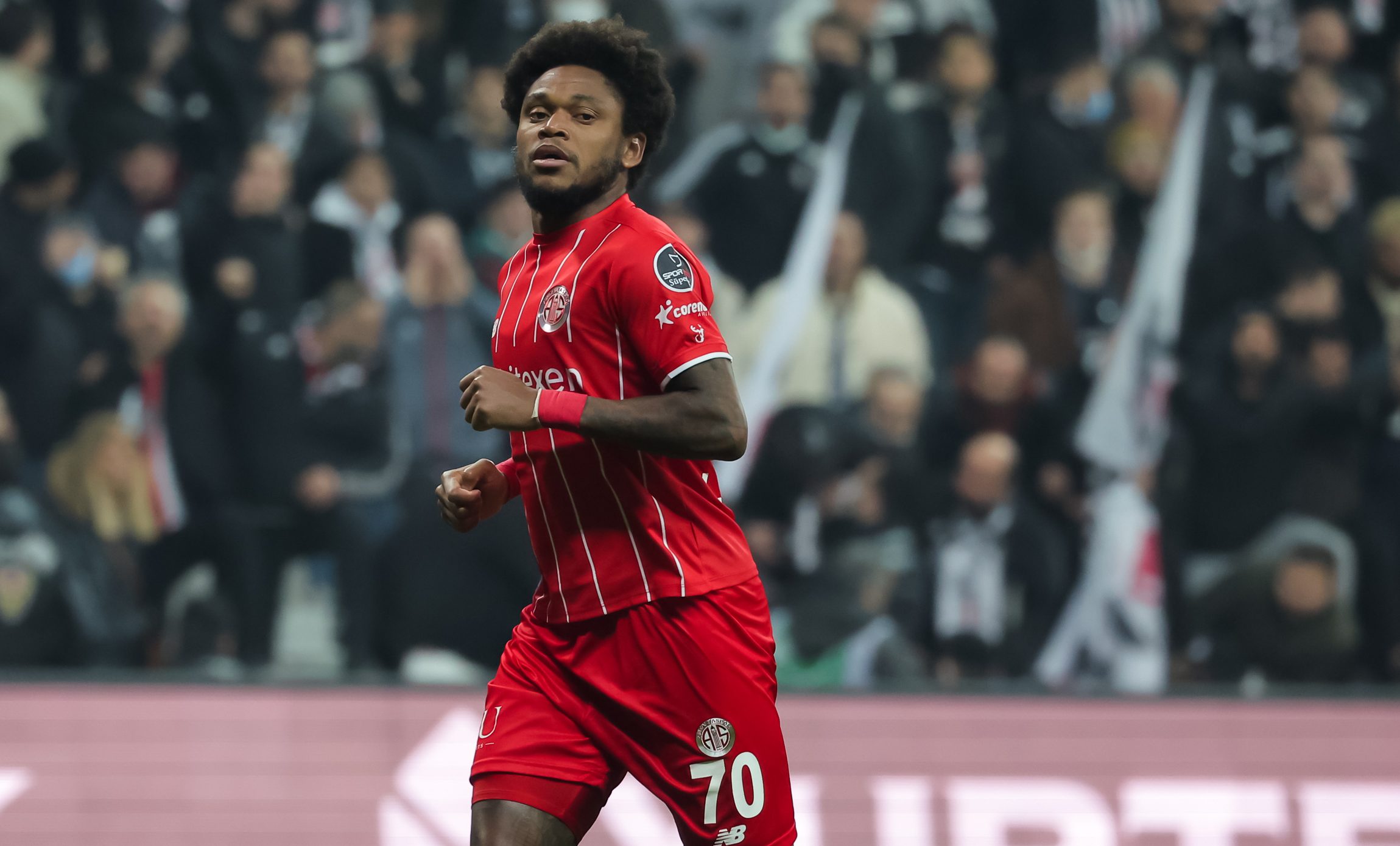 Luiz Adriano marca, Spartak vence Lokomotiv e leva a Supercopa da Rússia, futebol internacional