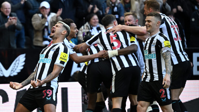 Newcastle se aproxima de volta à Champions League após 20 anos