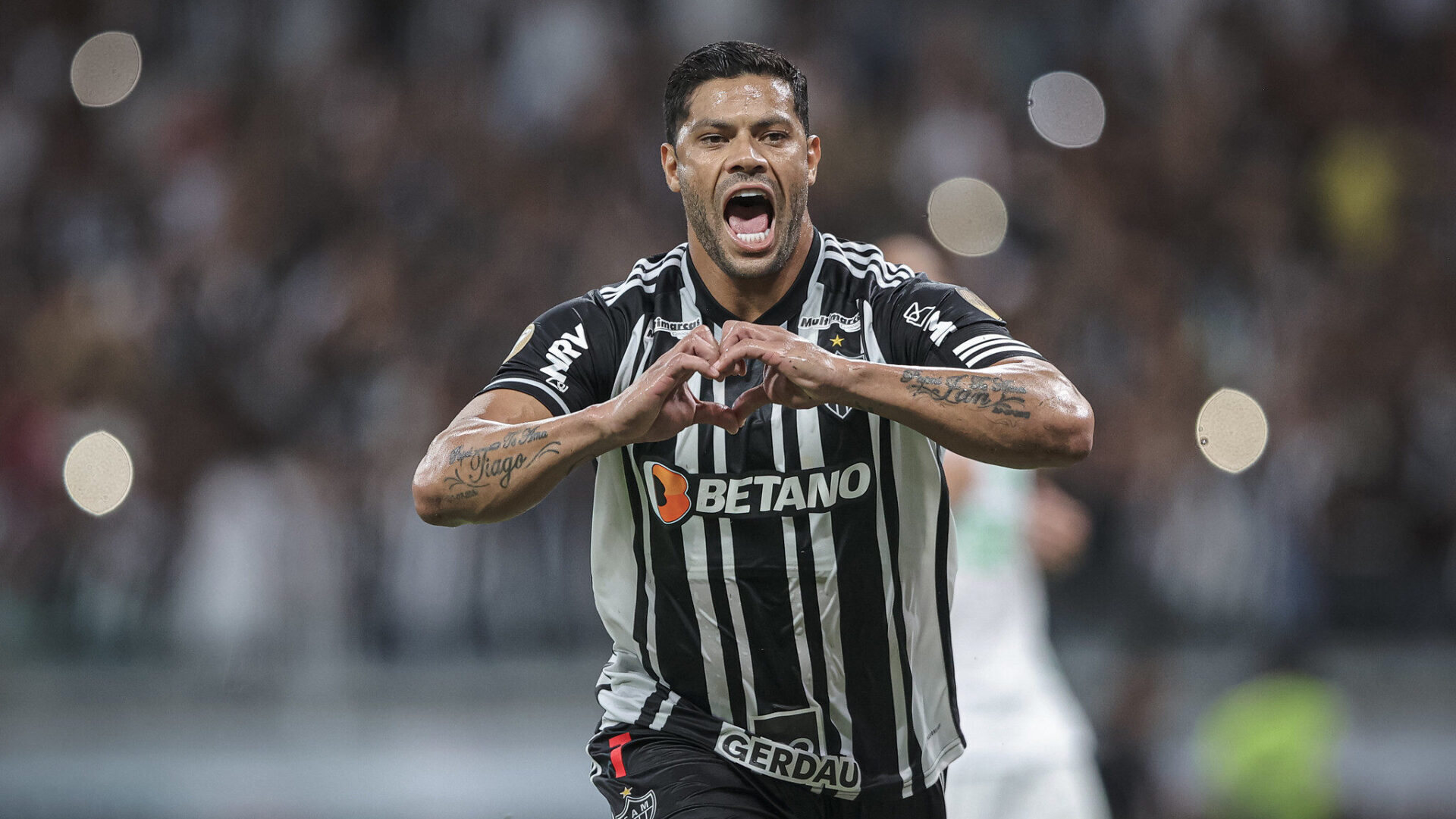 Hulk comemora gol do Atlético na final do Campeonato Mineiro