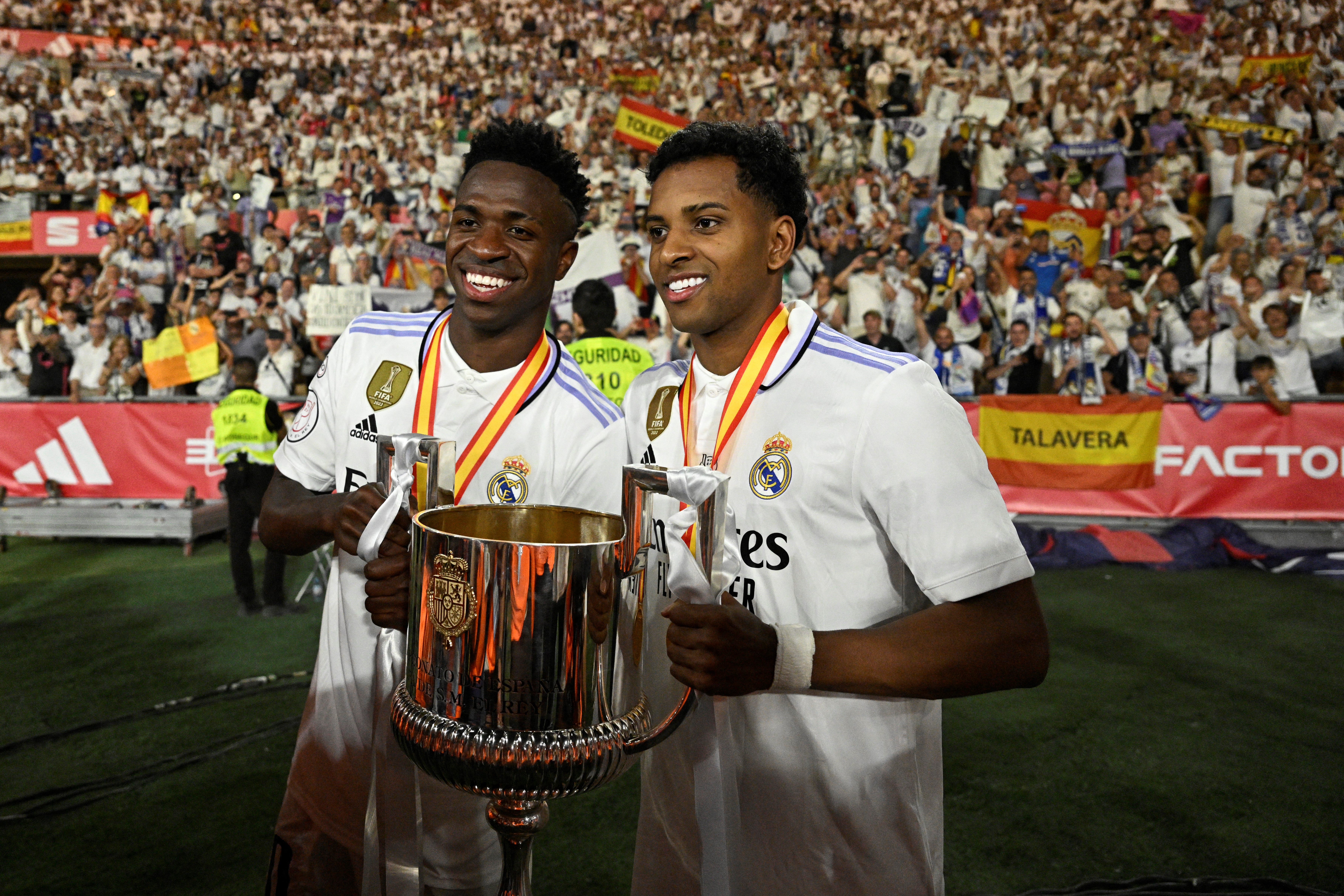Vinicius Junior marca e garante o 14º título do Real Madrid na