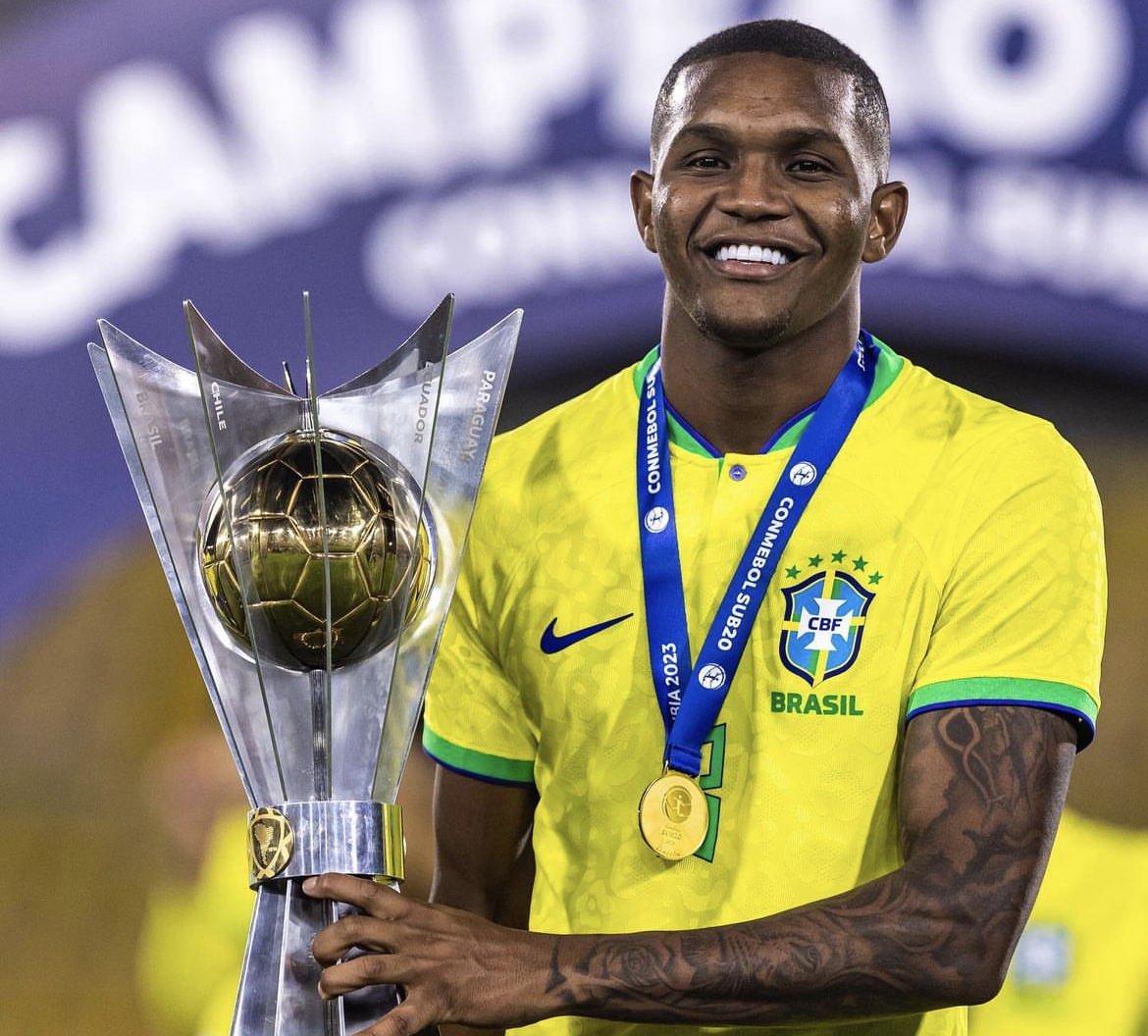 Douglas Mendes trocou Bragantino por time austríaco