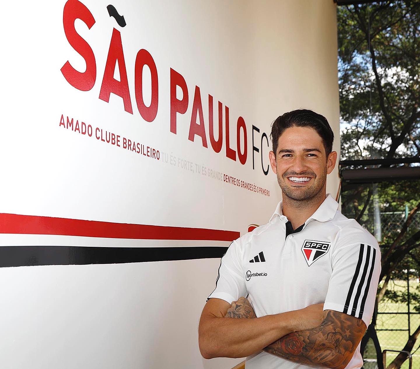 Alexandre Pato está de volta ao São Paulo: ‘Devo algo ao clube’