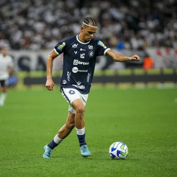 Paulo Roberto se destacou diante do Corinthians pela Copa do Brasil