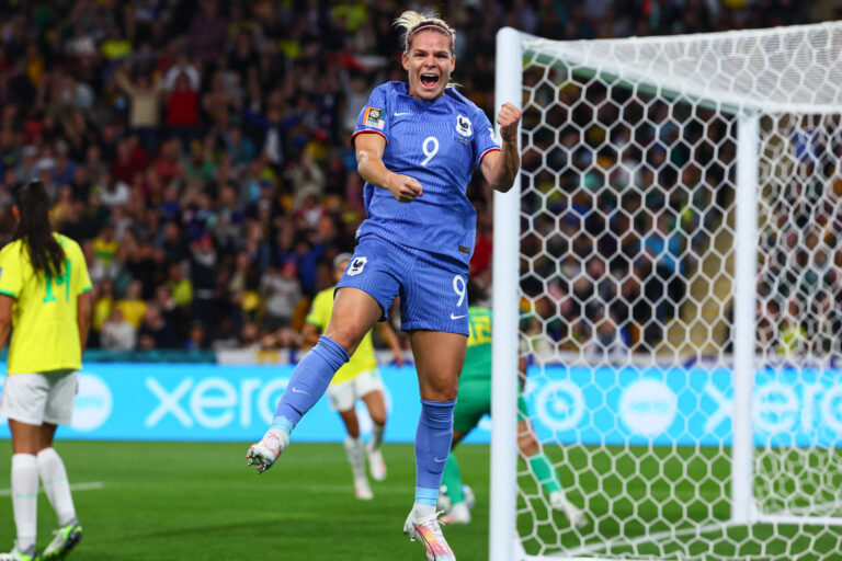 Copa feminina: Brasil leva gol no fim e França toma a liderança do grupo