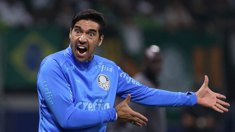 Palmeiras enfrenta pressão da torcida na pior sequência de Abel Ferreira