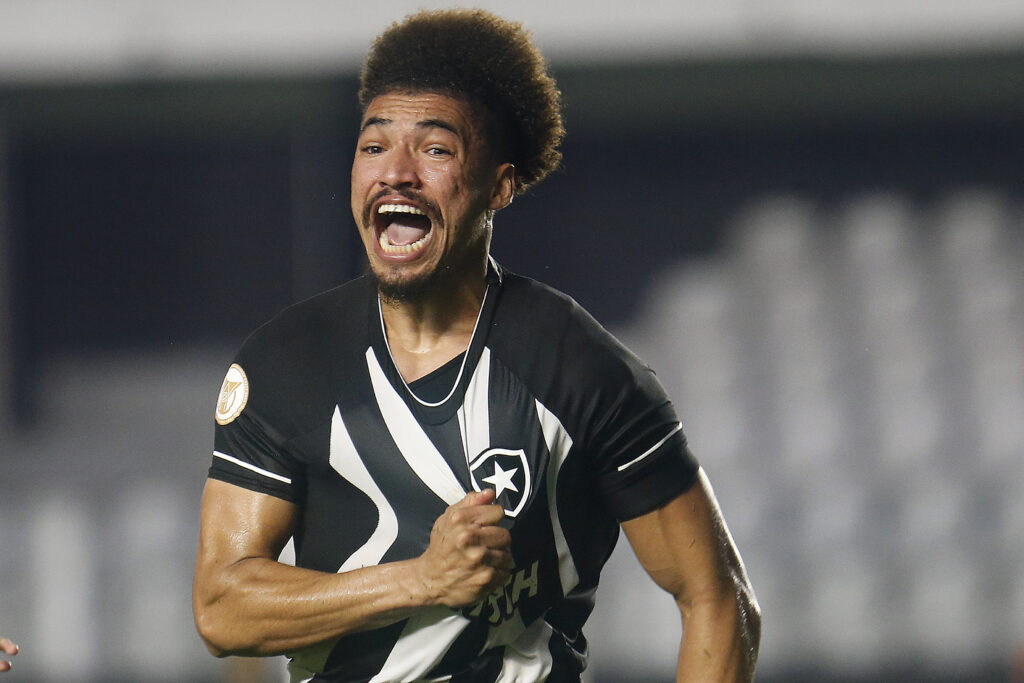 Líder, Botafogo sai perdendo na Vila e arranca empate do Santos na marra - Foto: Vítor Silva / Botafogo