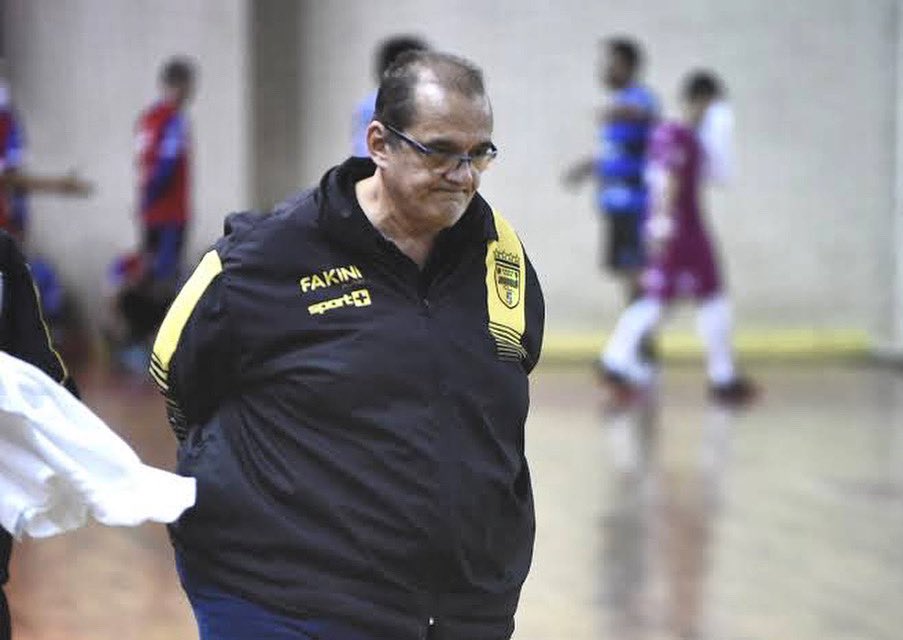 Morre Fernando Ferretti, técnico multicampeão de futsal, aos 69 anos