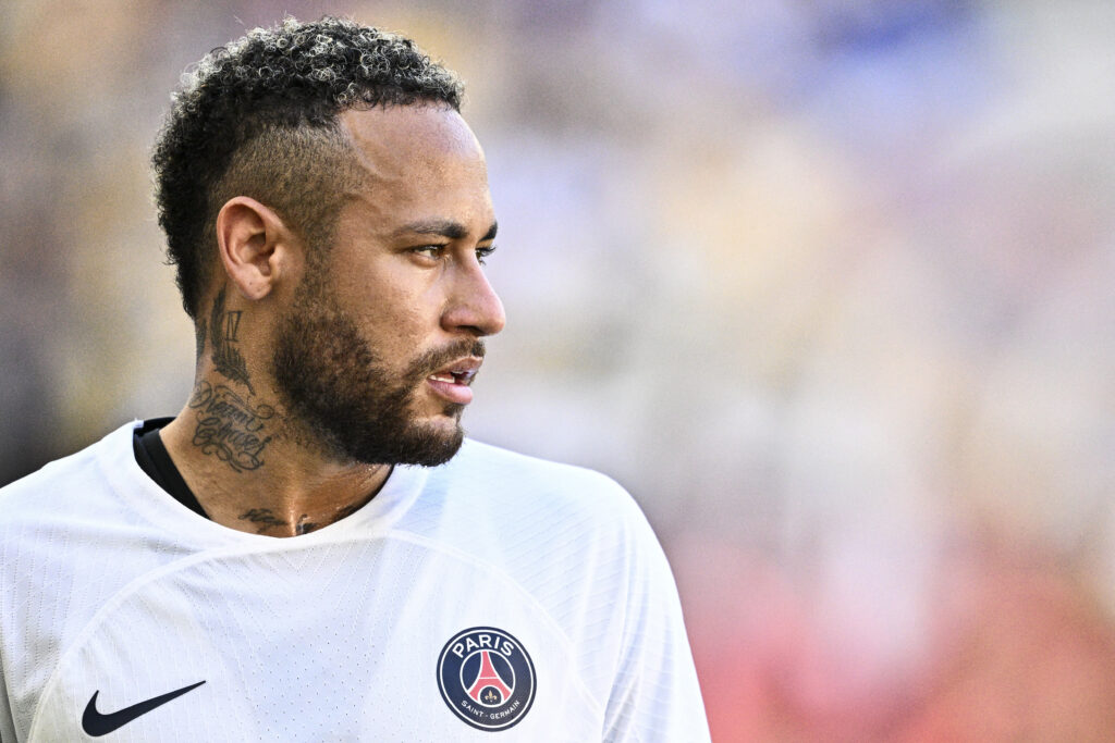 Neymar tem contrato com o PSG até 2025 - Anthony Wallace/AFP