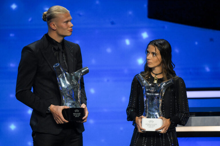 Haaland e Bonmatí são eleitos jogador e jogadora do ano pela Uefa