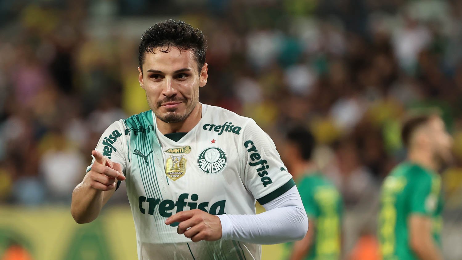 Abel tem retorno de Gómez e encerra preparação para jogo contra Bahia