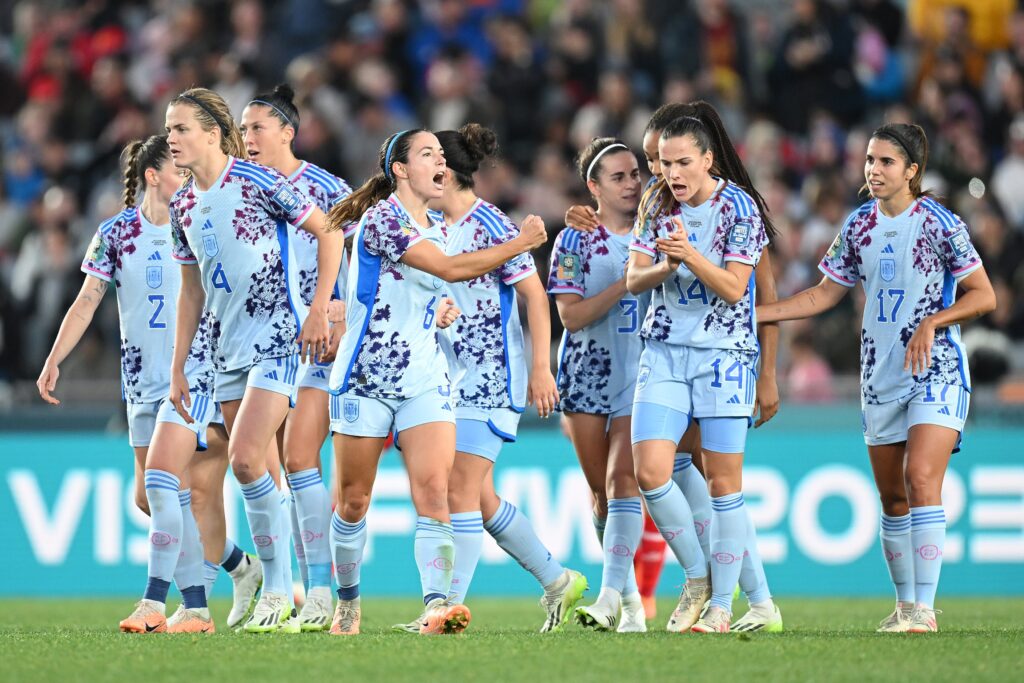 Copa feminina: Espanha vence a Inglaterra e é campeã do mundo - Placar - O  futebol sem barreiras para você