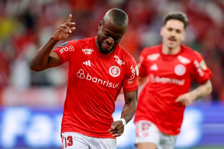 Libertadores: Enner Valencia decide, Inter vence o Bolívar e passa à semi