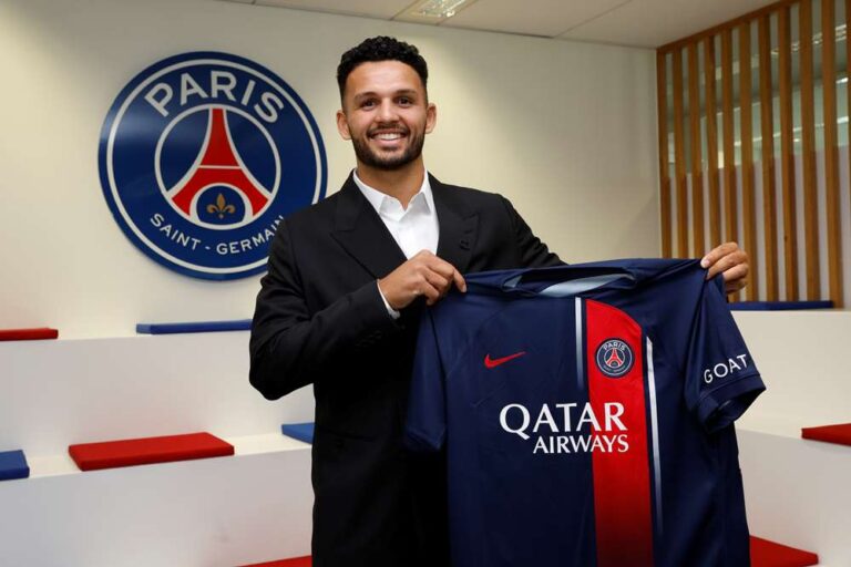 PSG contrata Gonçalo Ramos, atacante que colocou Cristiano Ronaldo no banco