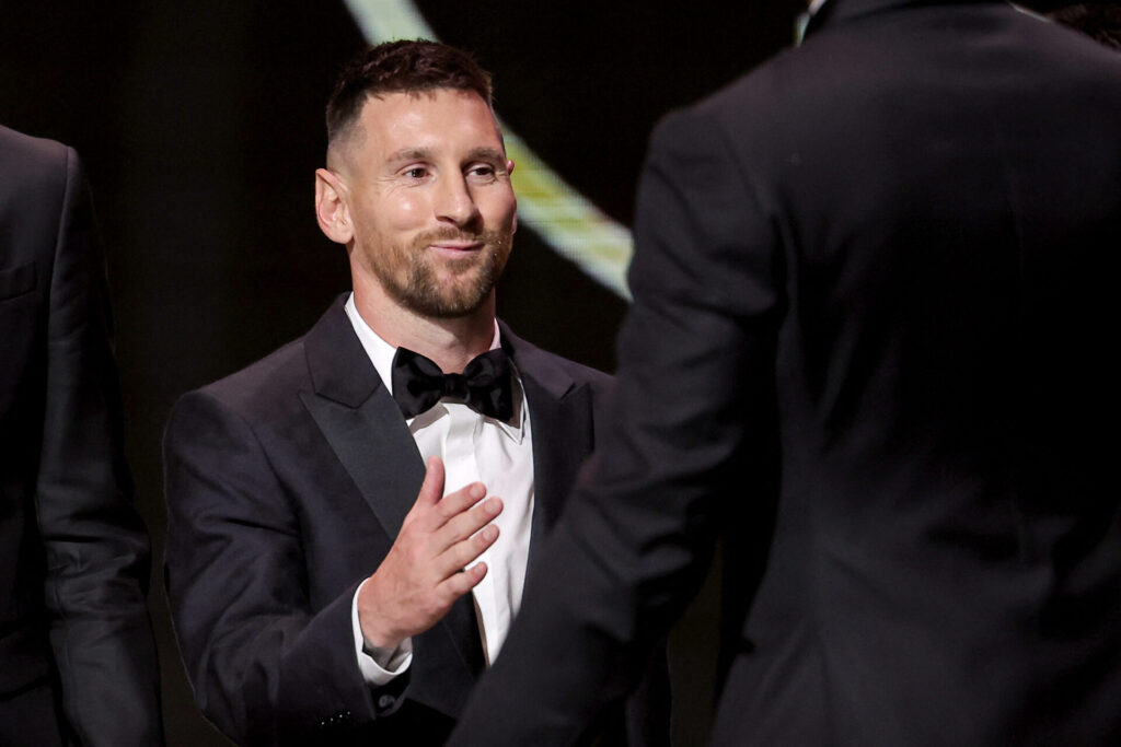 Messi durante a premiação da Bola de Ouro - FRANCK FIFE / AFP