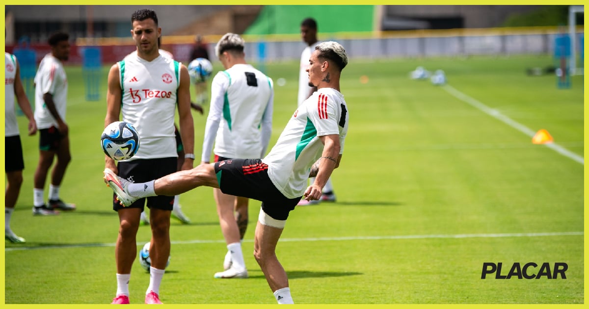 Antony Volta Aos Treinos E Pode Voltar A Jogar Pelo United Na Champions ...