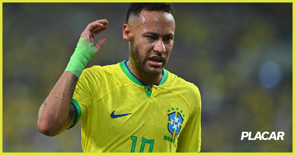 Neymar continua fazendo o que quer na Seleção; empate é péssimo