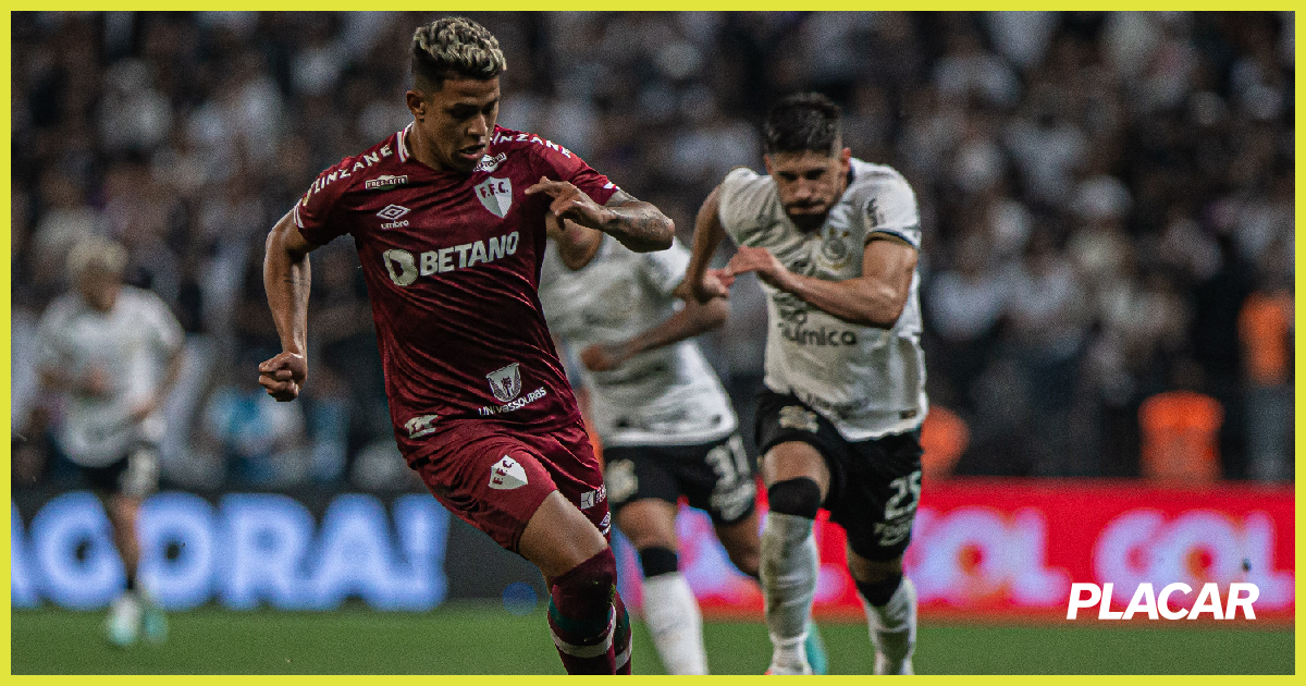 Corinthians sai na frente, é amassado na reta final e Fluminense