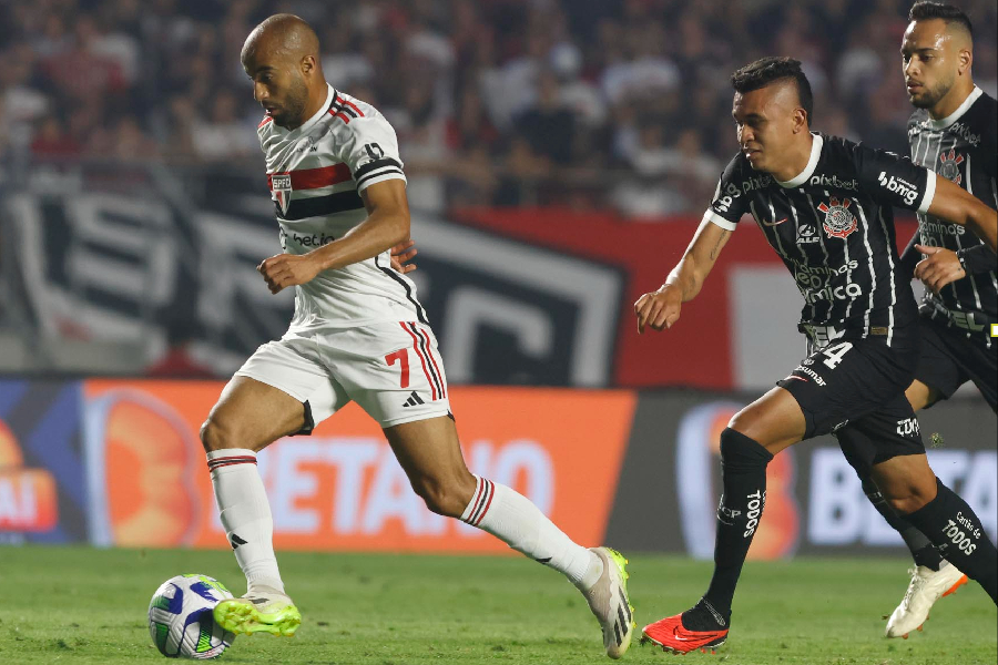 Vitória de virada aumenta sequência do São Paulo contra o Corinthians no Morumbi pelo Brasileirão - Rubens Chiri / São Paulo
