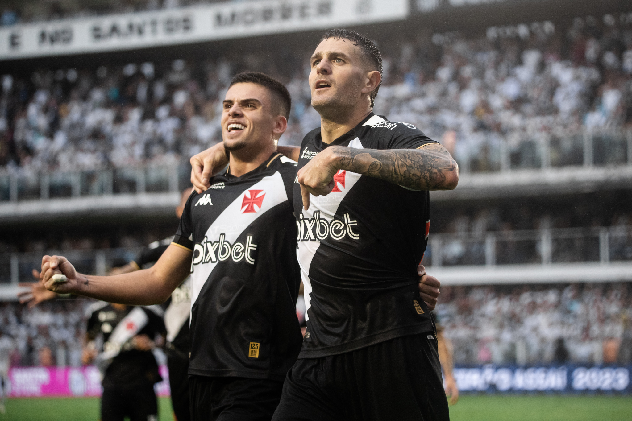 Vasco x Grêmio pelo Brasileirão 2023: onde assistir ao vivo