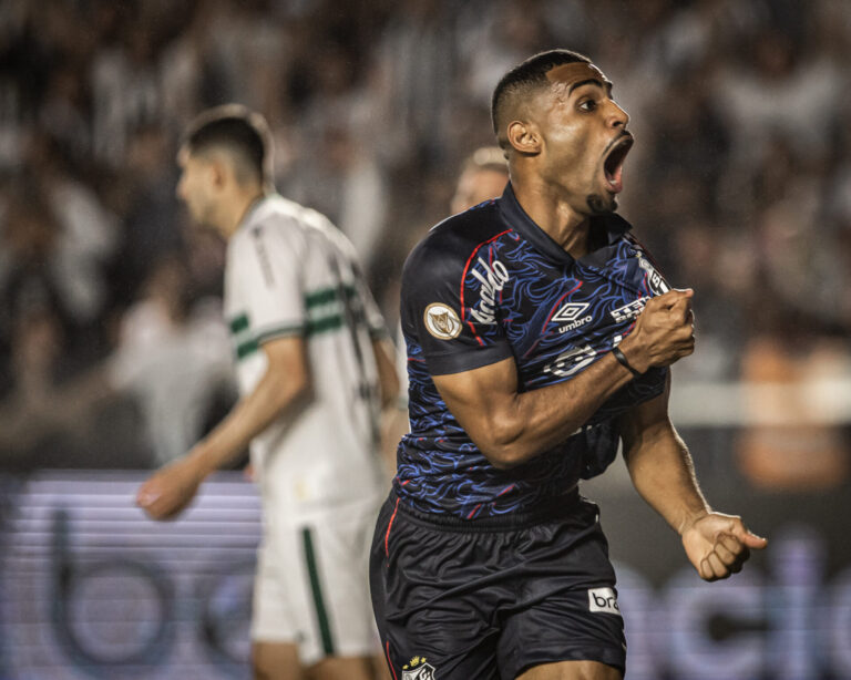 Santos faz lição de casa contra o Coritiba e escapa da zona de rebaixamento