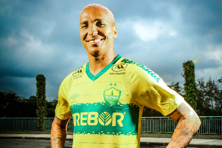 Deyverson diz que procurou ajuda psicológica para ajustar temperamento