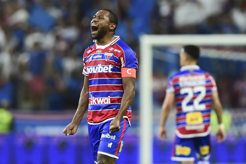 Capitão do Fortaleza, Tinga festeja segundo tento da equipe na vitória contra o Corinthians - Divulgação/Conmebol