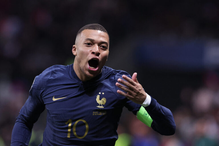 Mbappé brilha, e França faz 14 a 0 em Gibraltar pelas Eliminatórias da Euro
