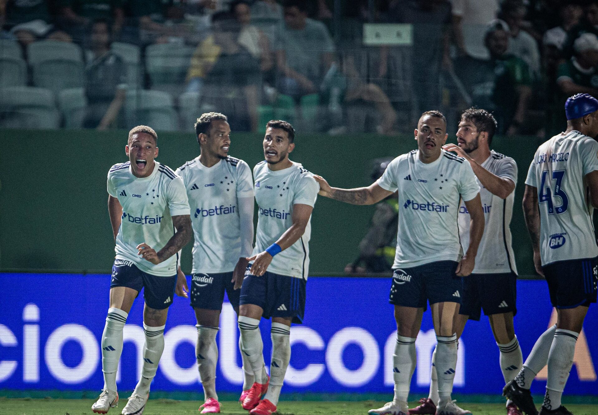 Cruzeiro bateu o Goiás na Serrinha com gol nos acréscimos - Staff Images / Cruzeiro
