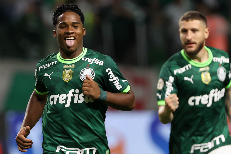 Palmeiras goleia o América-MG, mantém liderança e se aproxima do título