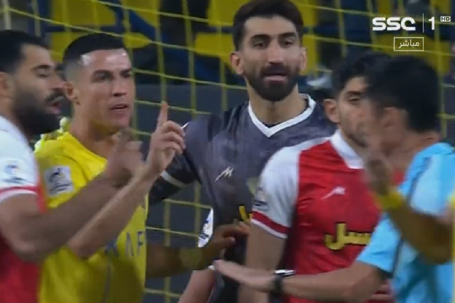 Fair play: Cristiano Ronaldo avisa árbitro que não sofreu pênalti em jogo do Al-Nassr