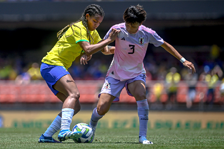 Brasil é dominado no 1º tempo e perde para o Japão em novo amistoso