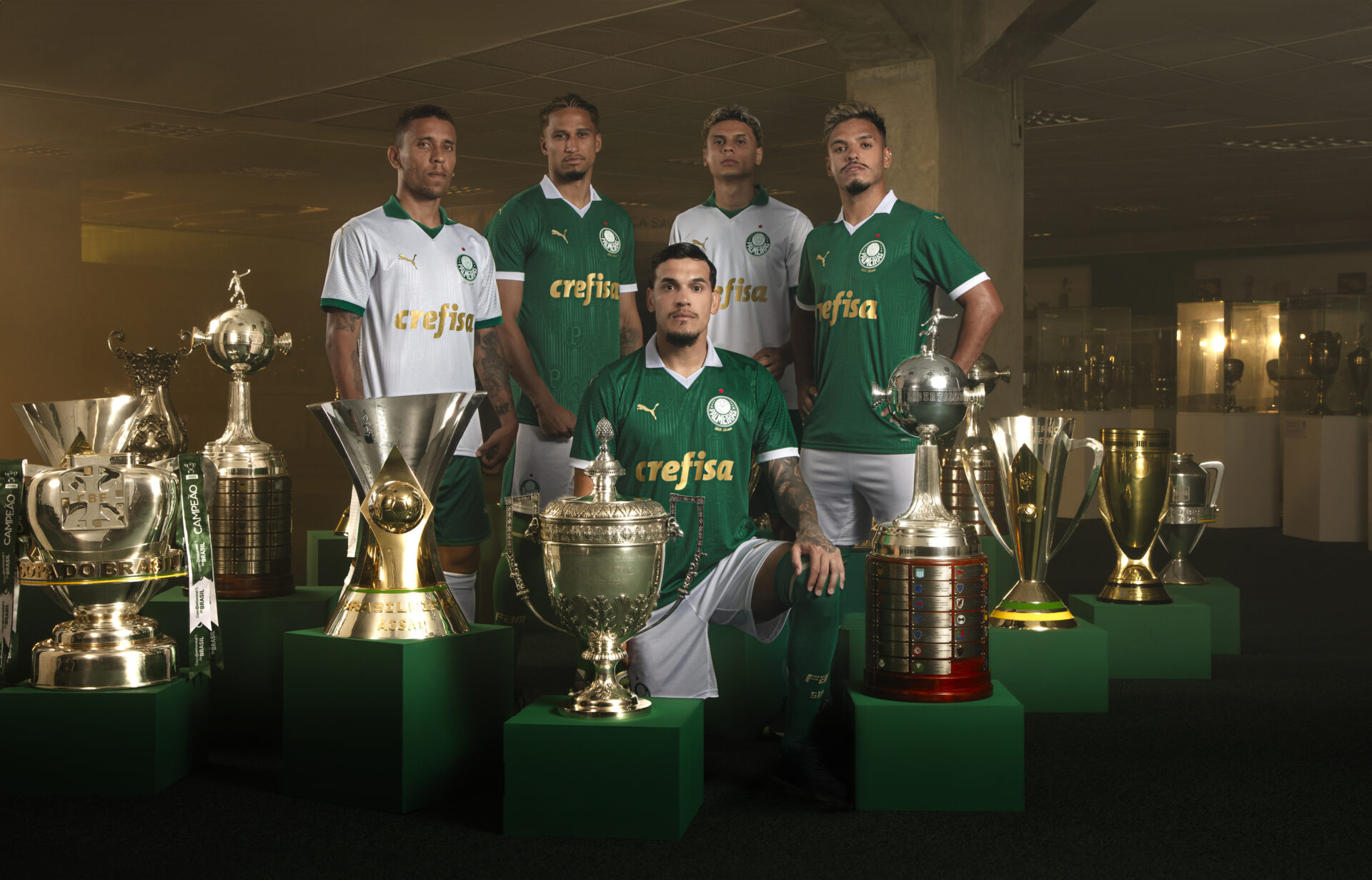Palmeiras lança camisas com detalhes em dourado para a temporada 2024
