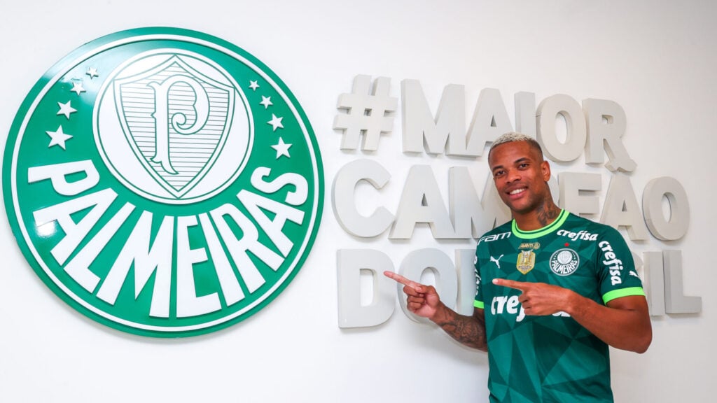 Caio Paulista é apresentado no Palmeiras - Divulgação