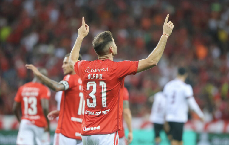 Com gol de Alario, Inter consegue classificação antecipada no Gaúcho