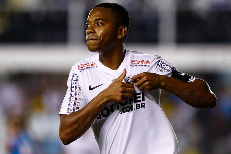Ao vivo: assista ao julgamento que pode decidir se Robinho cumprirá pena no Brasil
