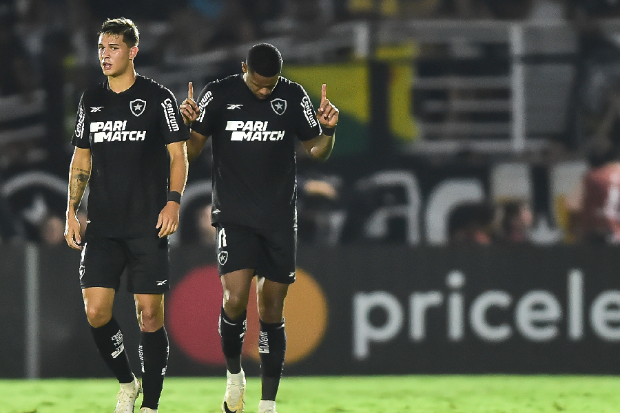 Botafogo empata com o Bragantino e está na fase de grupos da Libertadores