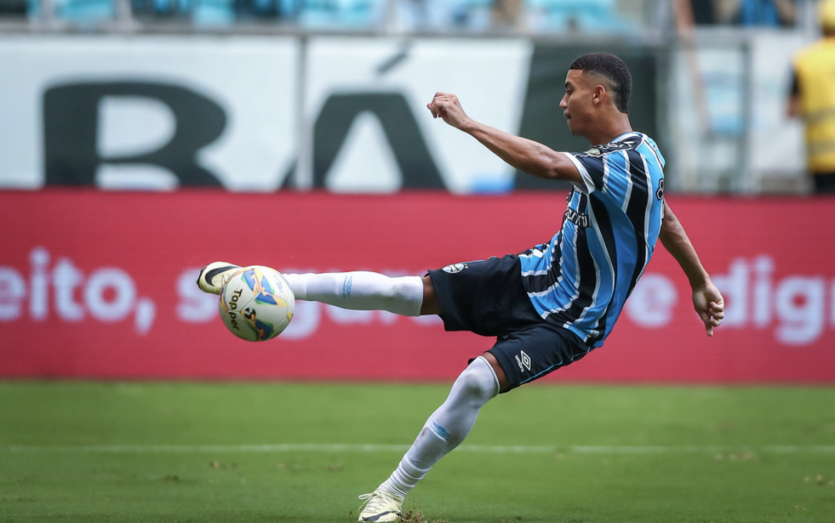Quem é Gustavo Nunes, revelação do Grêmio que virou destaque na Espanha