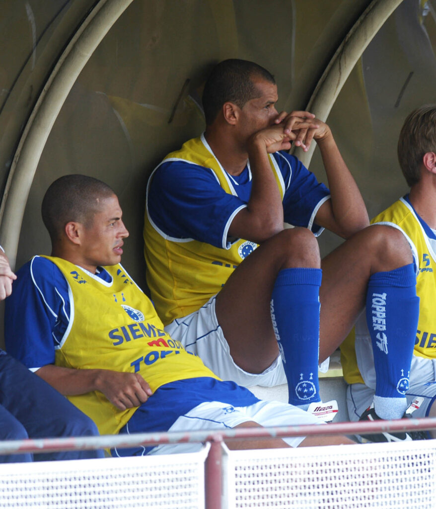 Alex e Rivaldo no banco do Cruzeiro - Eugenio Sávio/PLACAR