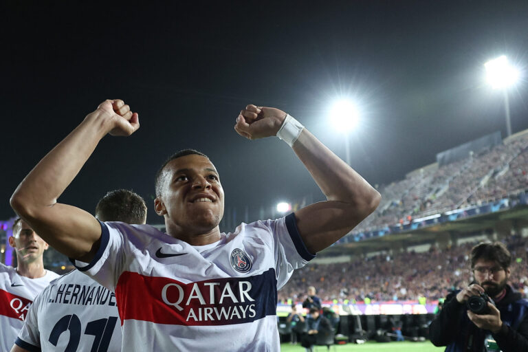 PSG goleia o Barcelona de virada e avança às semifinais da Champions