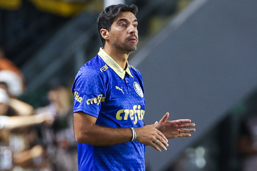 Abel se iguala a Oswaldo Brandão como técnico mais vitorioso do Palmeiras