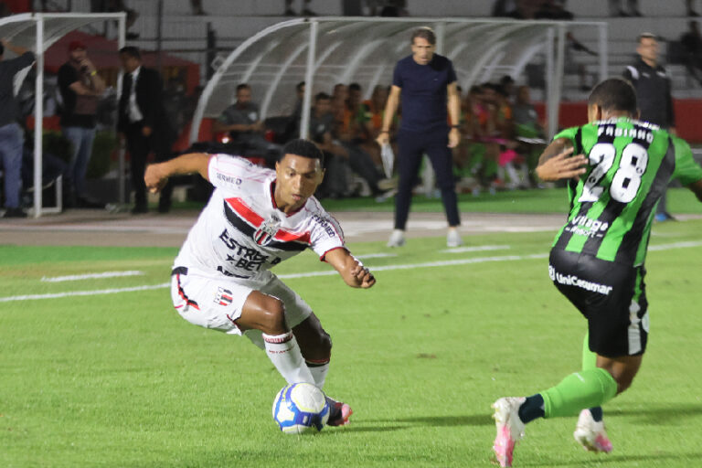 Botafogo-SP pega Palmeiras com sonho de brigar no cenário nacional