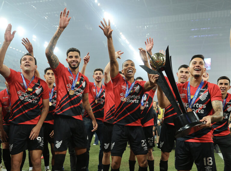 Athletico-PR campeão: o retrospecto dos clubes no ano do centenário