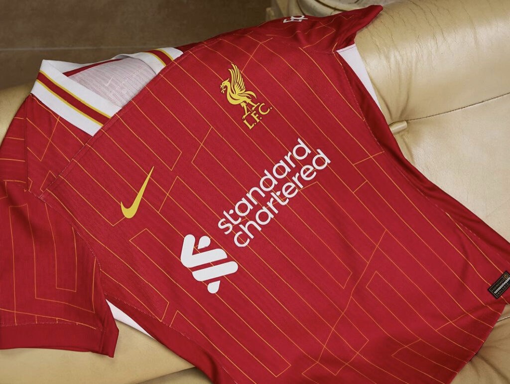 Liverpool lançou nova camisa - Divulgação / Liverpool