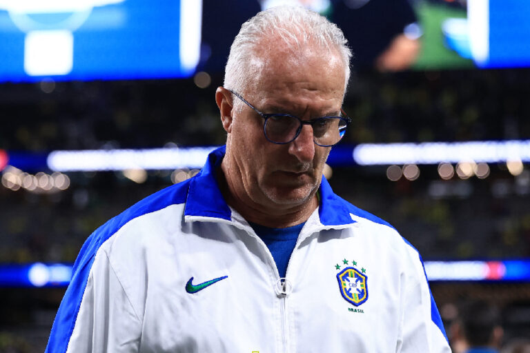 Dorival vê Brasil atrás de Argentina, Colômbia e Uruguai: ‘É uma realidade’