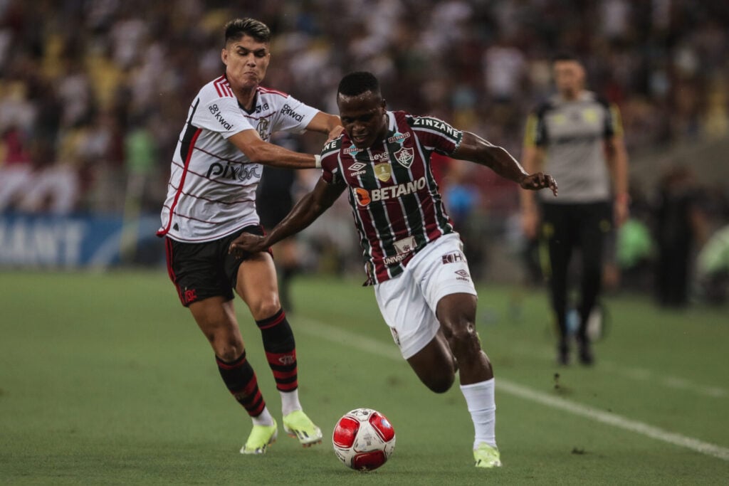 Fluminense e Flamengo se enfrentaram pelo Campeonato Carioca -LUCAS MERÇON/FLUMINENSE FC
