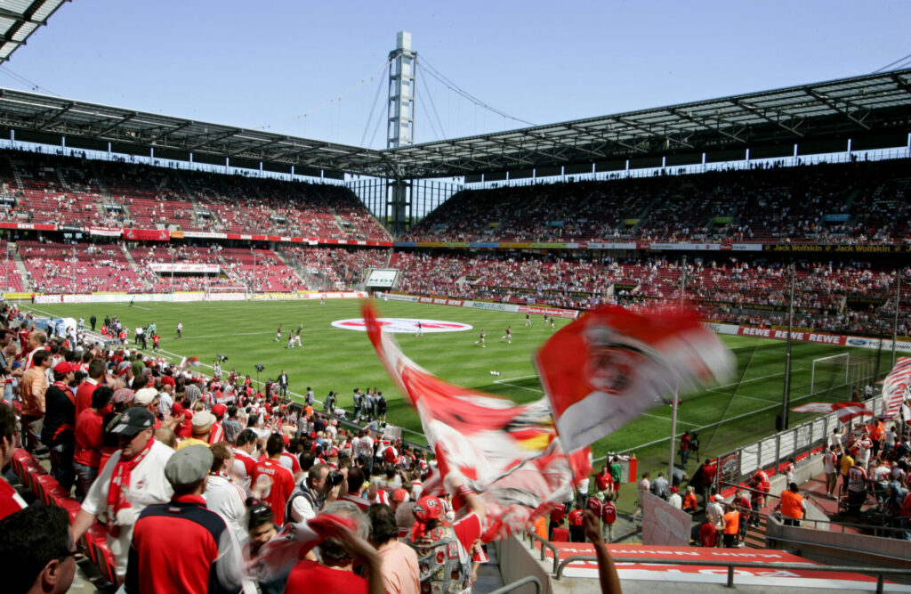 O estádio é também a casa da final da Copa da Alemanha feminina - BPA (Best Photo Agency)