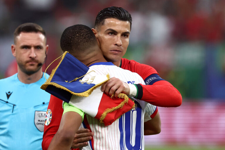 Cristiano Ronaldo revela que o filho prefere Mbappé