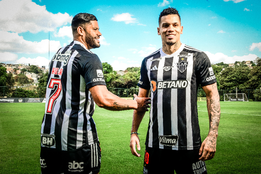 Hulk e Paulinho miram Libertadores e Mundial pelo Atlético-MG: ‘Nos marcaria’