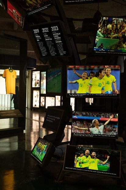 Sala Copas: futebol de mulheres foi redimensionado na exposição de longa duração do Museu - Marcela Guimarães